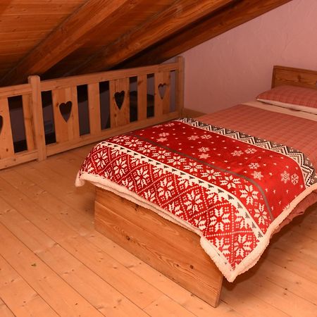 La Ferme Du Grand Paradis Конь Номер фото