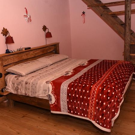 La Ferme Du Grand Paradis Конь Номер фото