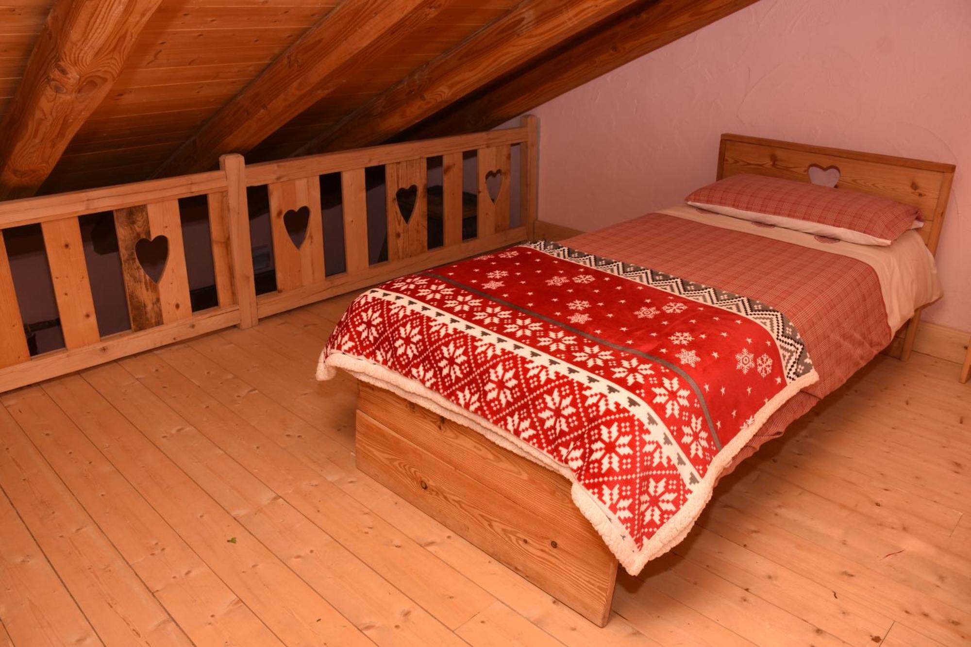 La Ferme Du Grand Paradis Конь Номер фото