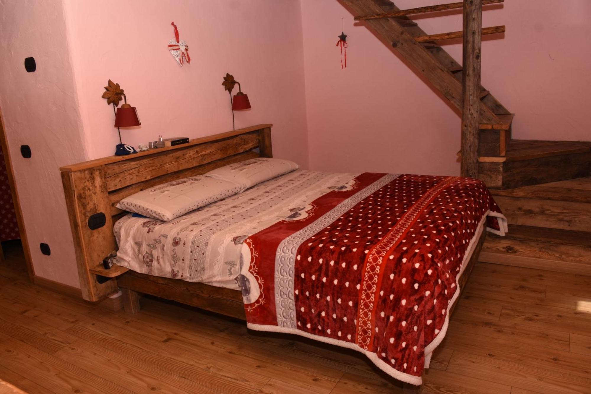 La Ferme Du Grand Paradis Конь Номер фото
