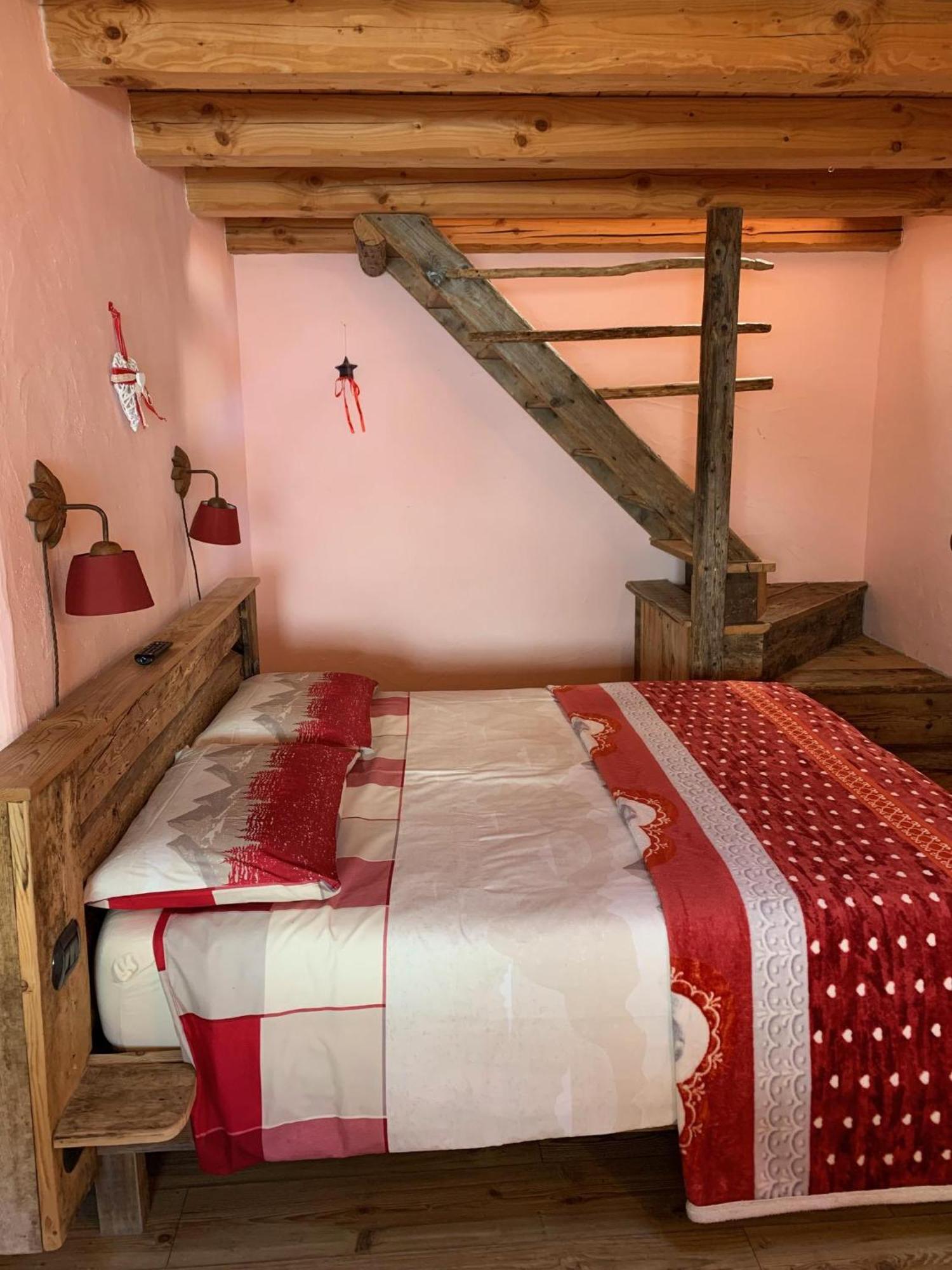 La Ferme Du Grand Paradis Конь Номер фото